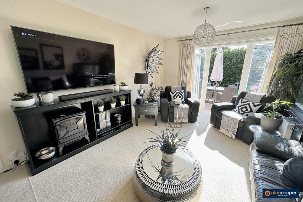 Additional image 22 of Ferndale Close, Nuneaton, CV11 6AQ