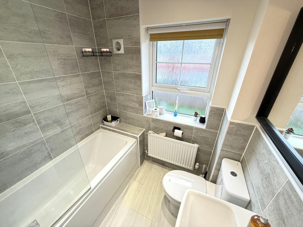 Additional image 12 of Flower Garden Drive, Nuneaton, CV10 0FW