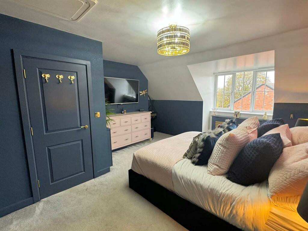 Additional image 5 of Holly Close, Holmes Chapel