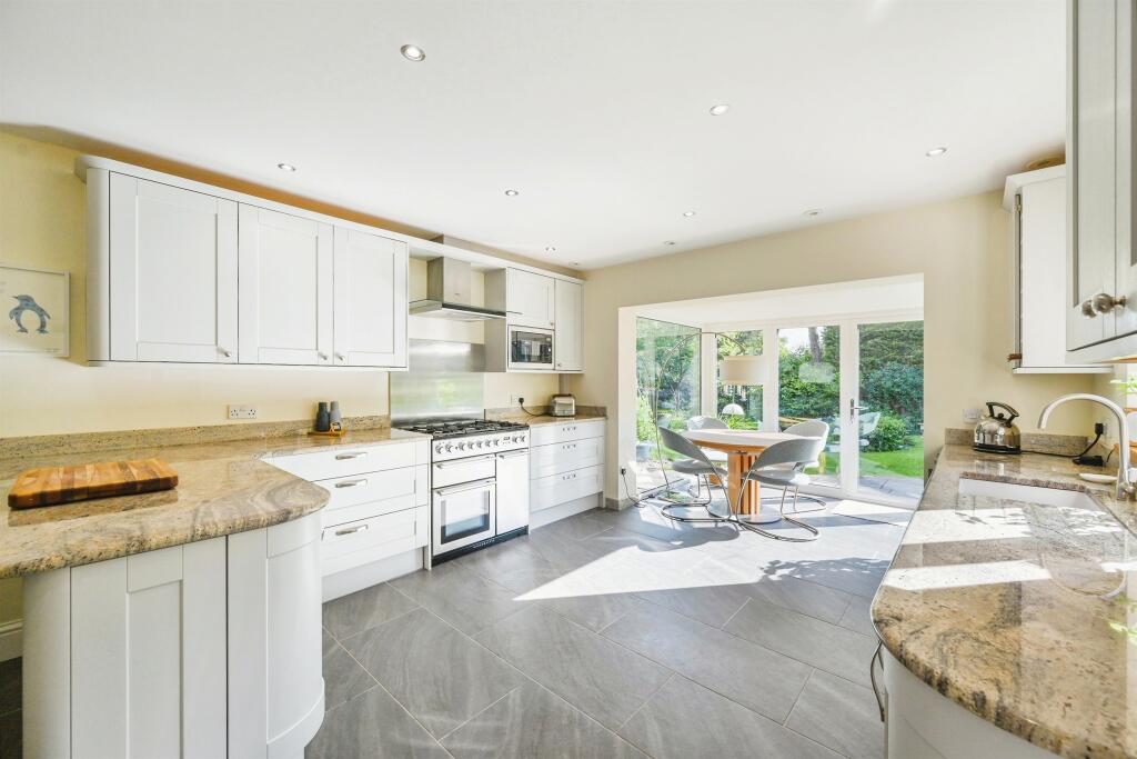 Additional image 3 of The Green Road, Ashbourne