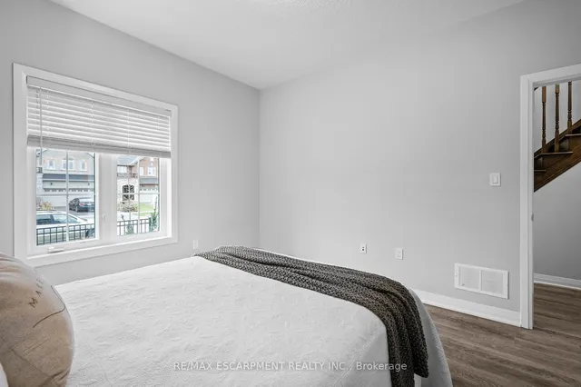 Additional image 9 of 271 Dalgleish Tr