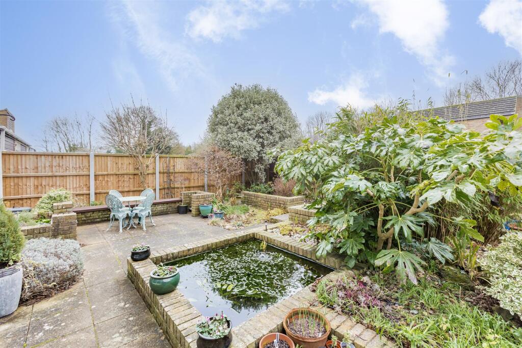 Additional image 16 of Capelands, New Ash Green