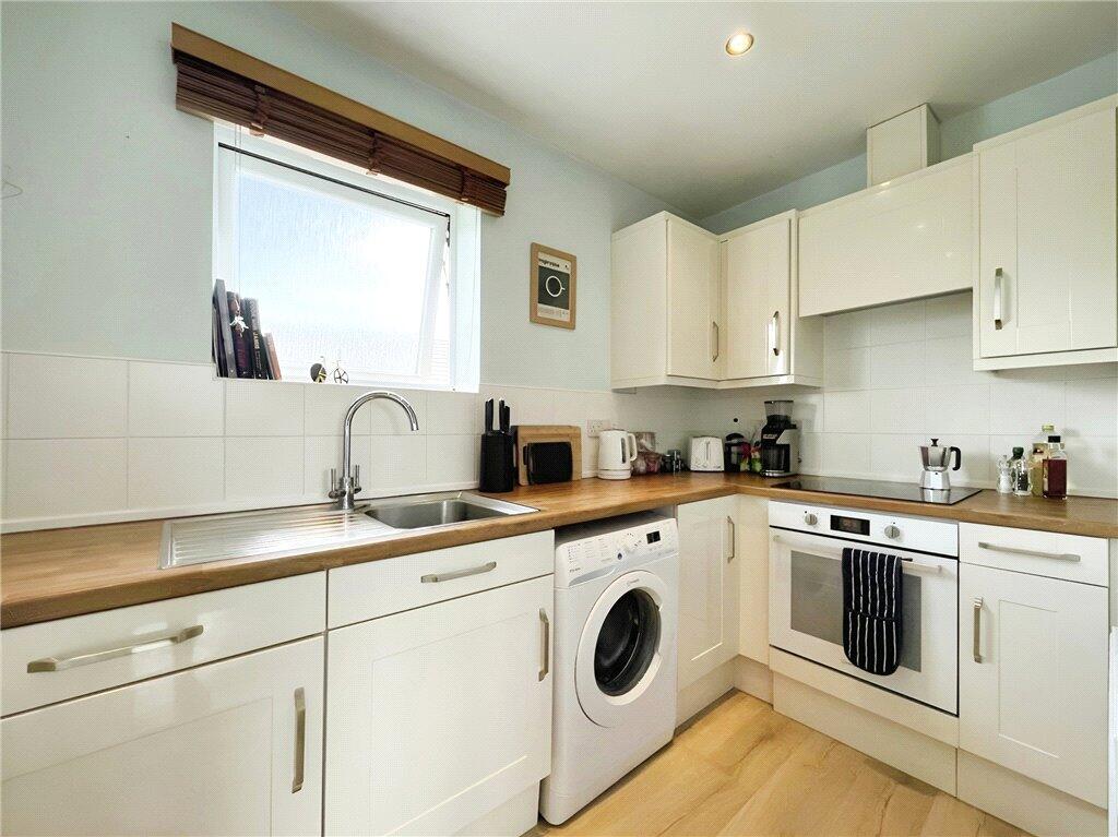 Additional image 7 of Harbourne Close, Kenilworth, Warwickshire