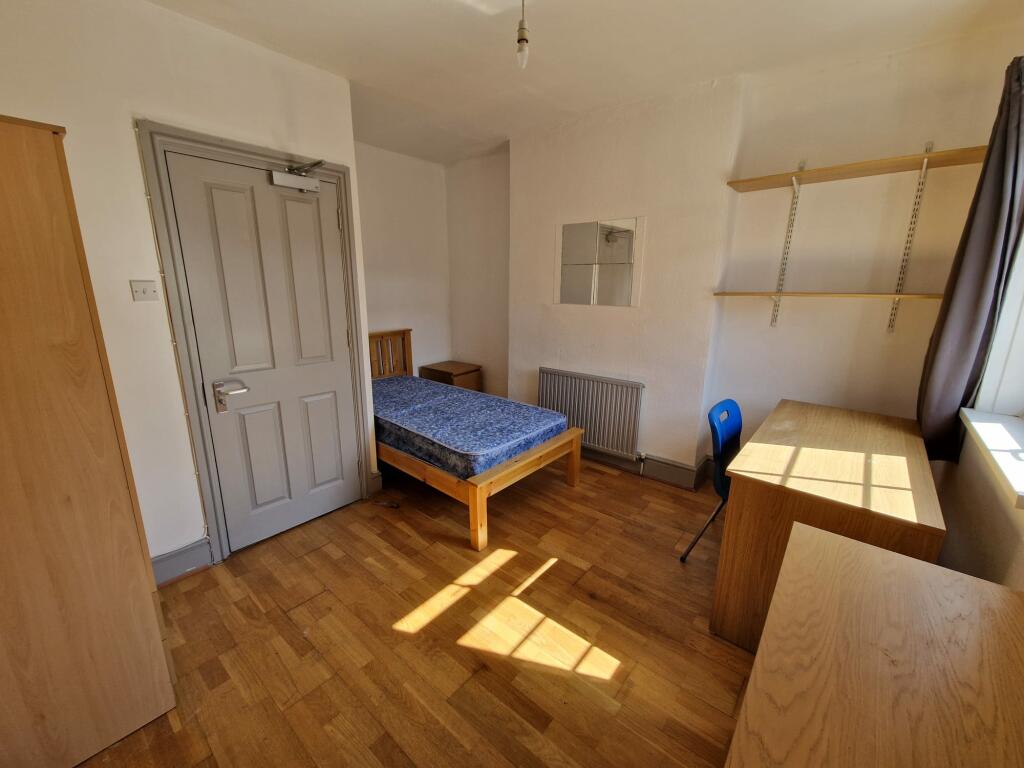 Additional image 4 of 94a Warwick Street, Leamington Spa