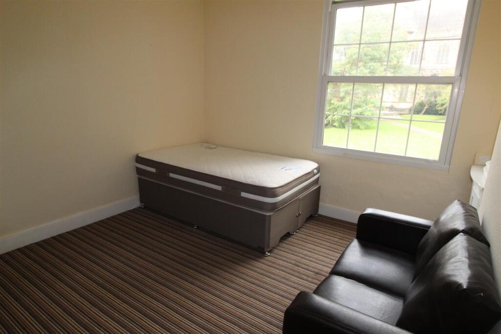 Additional image 5 of Gloucester Street, Leamington Spa