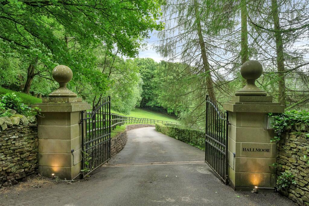 Additional image 17 of Hallmoor, Matlock, Derbyshire