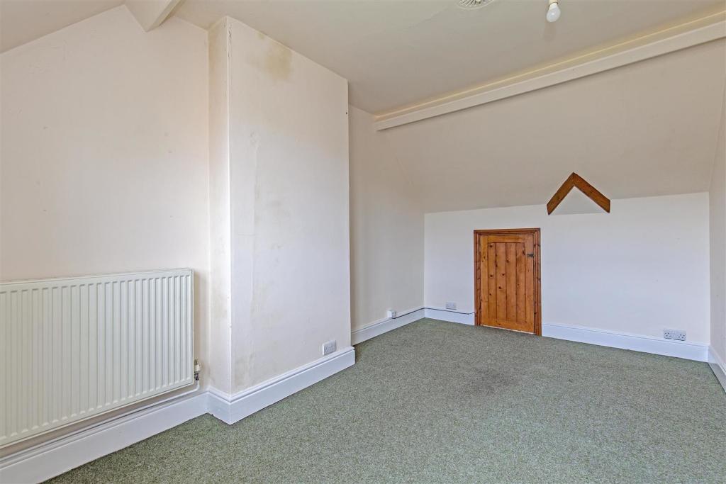 Additional image 2 of Office 3 & 4, Top Floor, Snitterton Road, Matlock