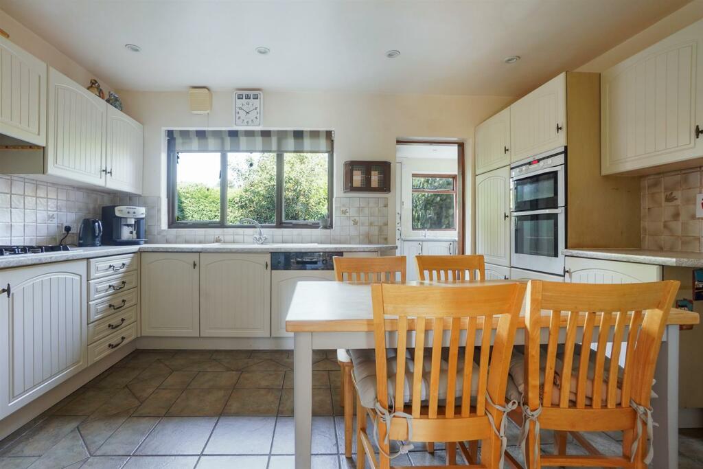 Additional image 12 of School Road, Snitterfield, Stratford-Upon-Avon