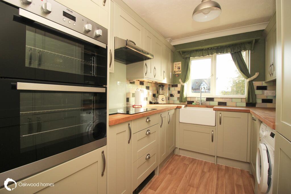 Additional image 5 of Lyell Road