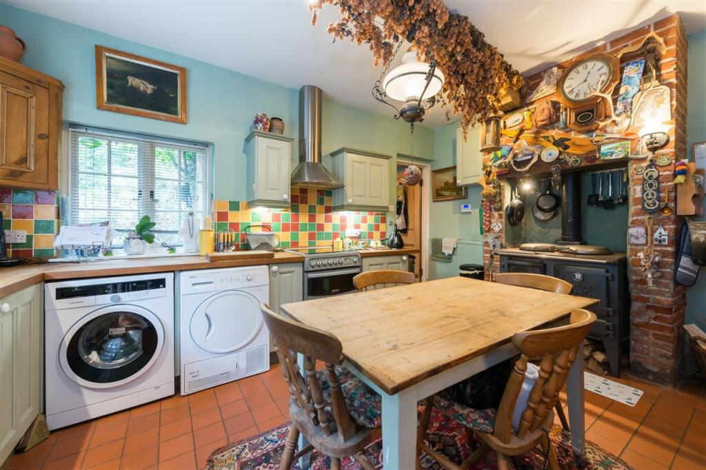 Additional image 5 of Hall Place Cottages, Harbledown