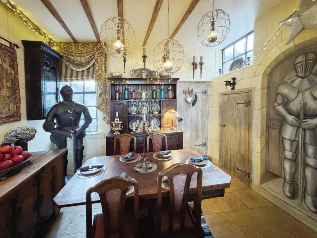 Additional image 3 of High Street, Warwick