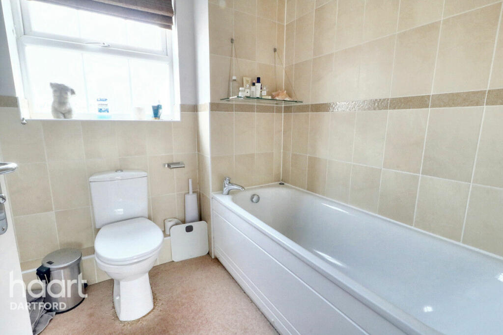 Additional image 11 of Park Cliff Road, Greenhithe