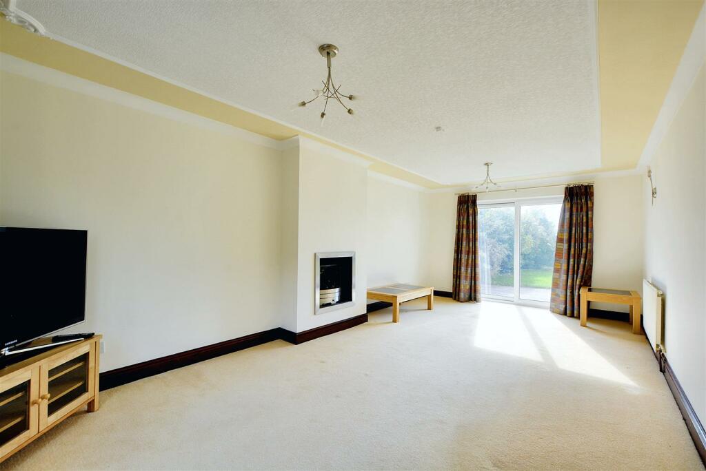 Additional image 4 of High Lane Central, West Hallam