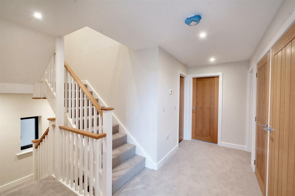 Additional image 11 of Second Avenue, Risley