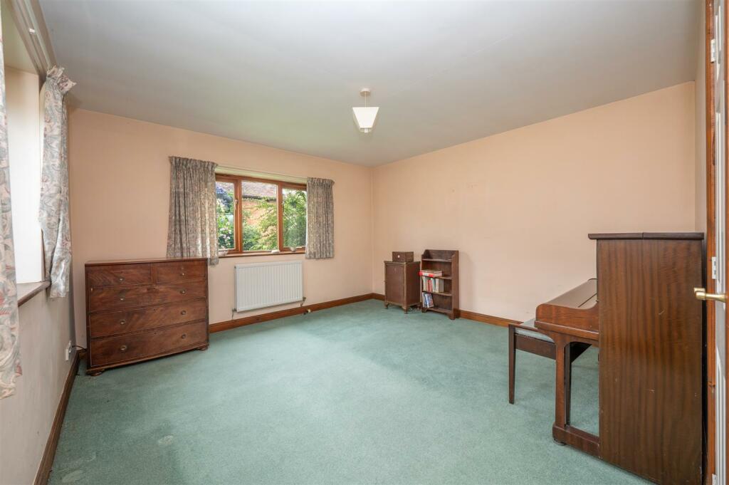 Additional image 6 of Luddington, Stratford-Upon-Avon