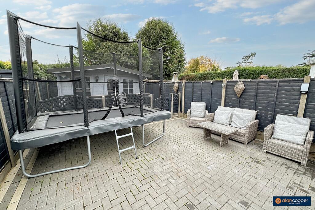 Additional image 16 of Nuneaton Road, Bulkington, CV12 9RZ