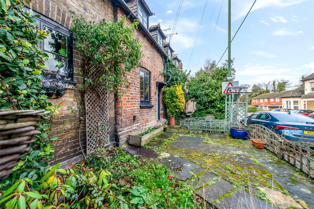 Additional image 21 of Main Road, Sutton At Hone, Dartford, Kent, DA4