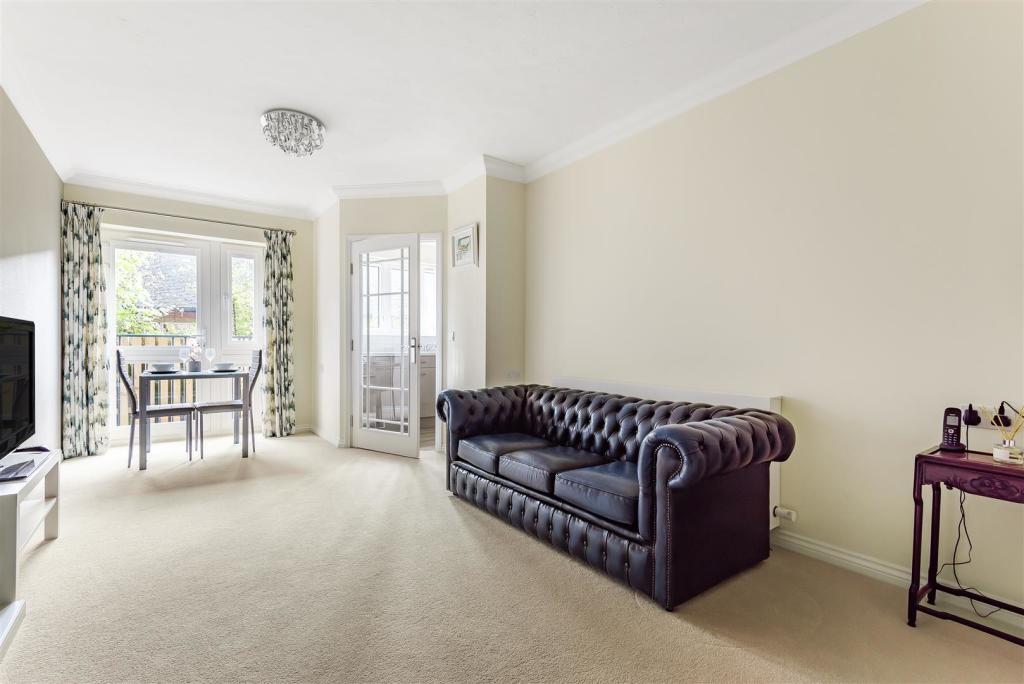 Additional image 4 of Eliot Lodge, Ashbourne