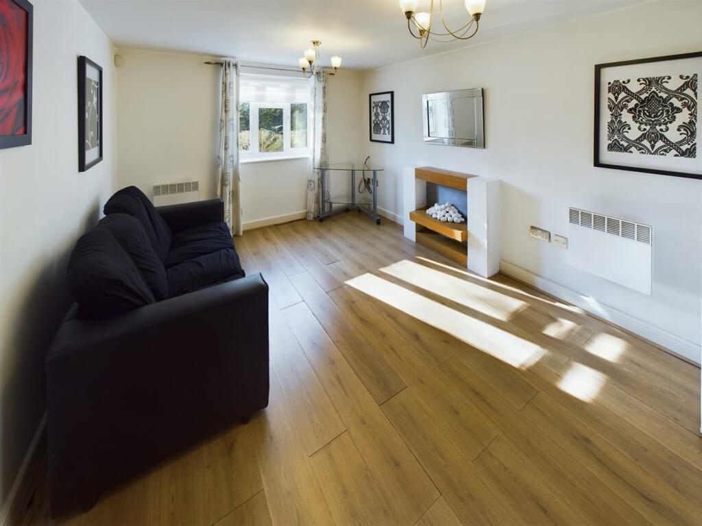 Additional image 4 of Lowry Mews, Dillotford Avenue, Styvechale, Coventry