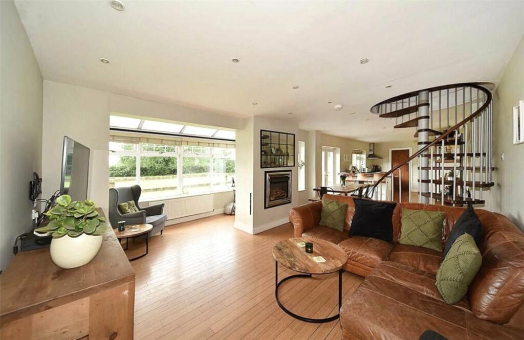 Additional image 2 of Moss Lane, Cranage, Middlewich, Cheshire, CW10