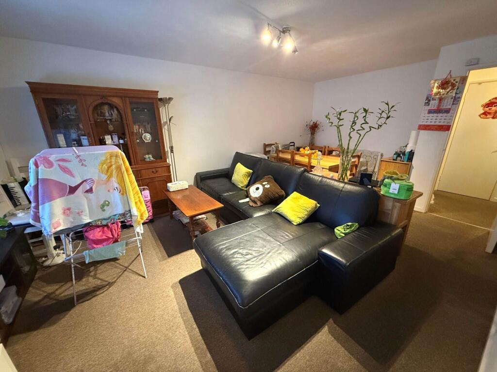 Additional image 5 of Waterfield Close, Belvedere  ** VIDEO & 3D FLOORPLAN AVAILABLE **