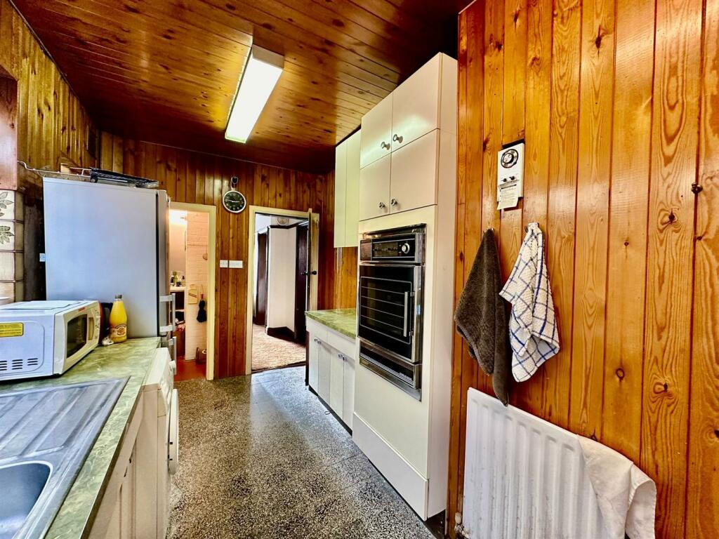 Additional image 7 of St. Helens Road, Leamington Spa