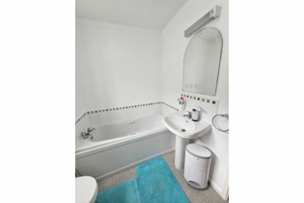 Additional image 9 of 42 Silken Court, Nuneaton, CV11