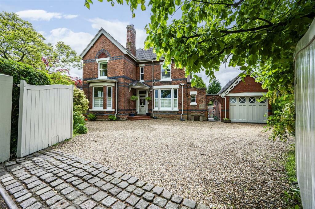 Additional image 51 of Biddulph Road, Mossley, Congleton