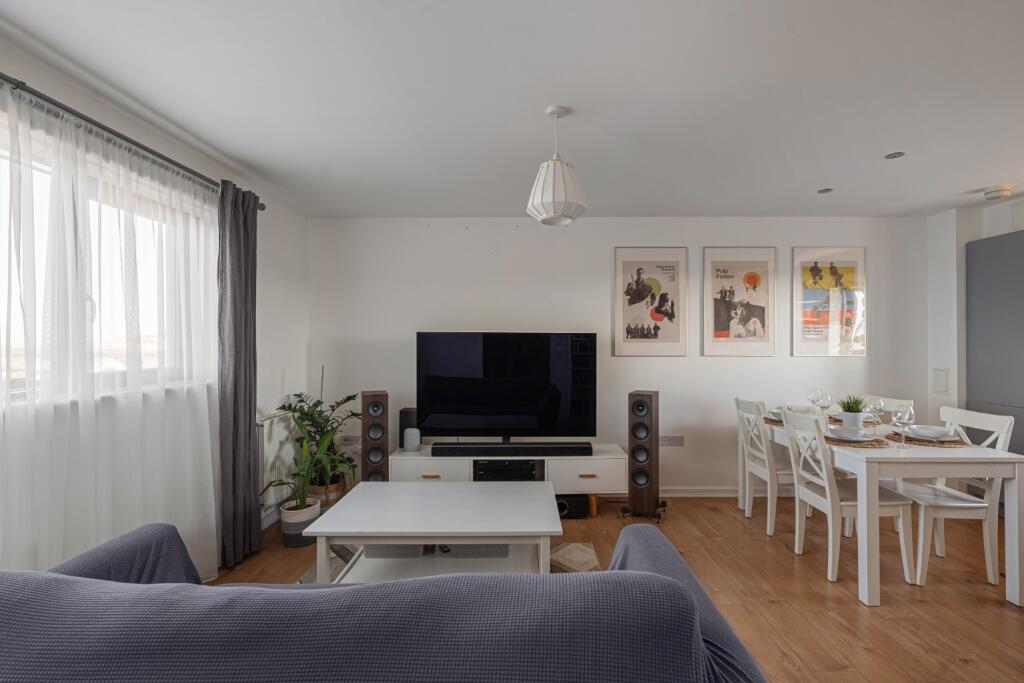 Additional image 16 of Hawkins Avenue, Gravesend, Kent, DA12 5NB