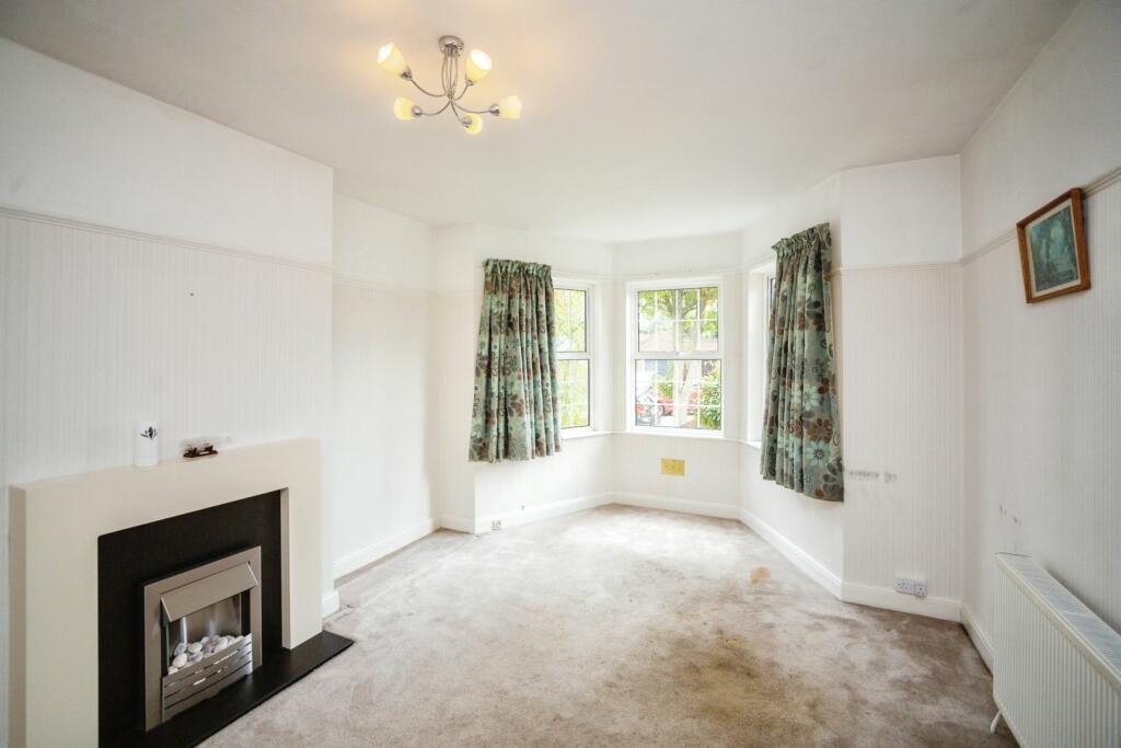 Additional image 2 of Parrock Avenue, Gravesend, DA12