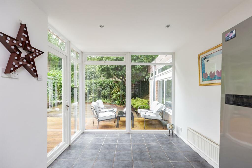 Additional image 9 of Lambardes, New Ash Green