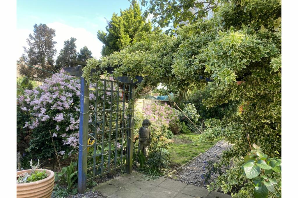 Additional image 20 of Foots Cray Lane, Sidcup, DA14