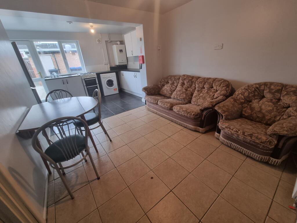 Additional image 13 of 5 Marloes Walk, Sydenham, Leamington Spa