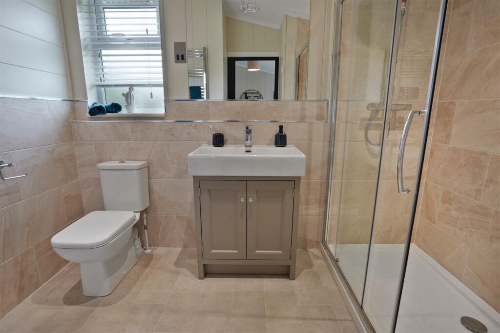 Additional image 10 of Bosworth Lakeside Lodges, Market Bosworth