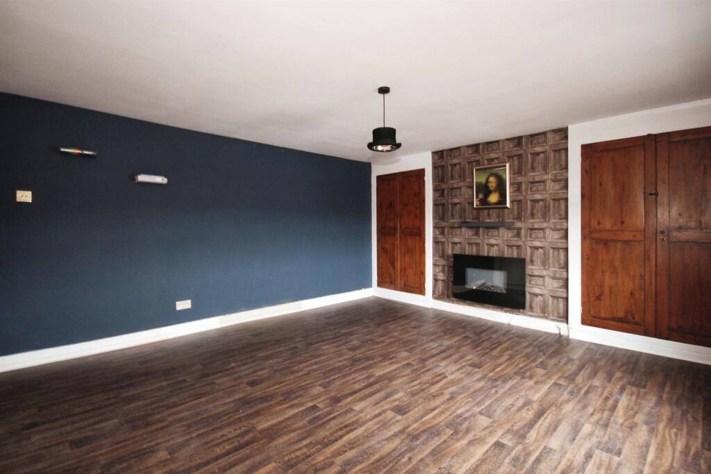 Additional image 10 of Upper Cape, Warwick