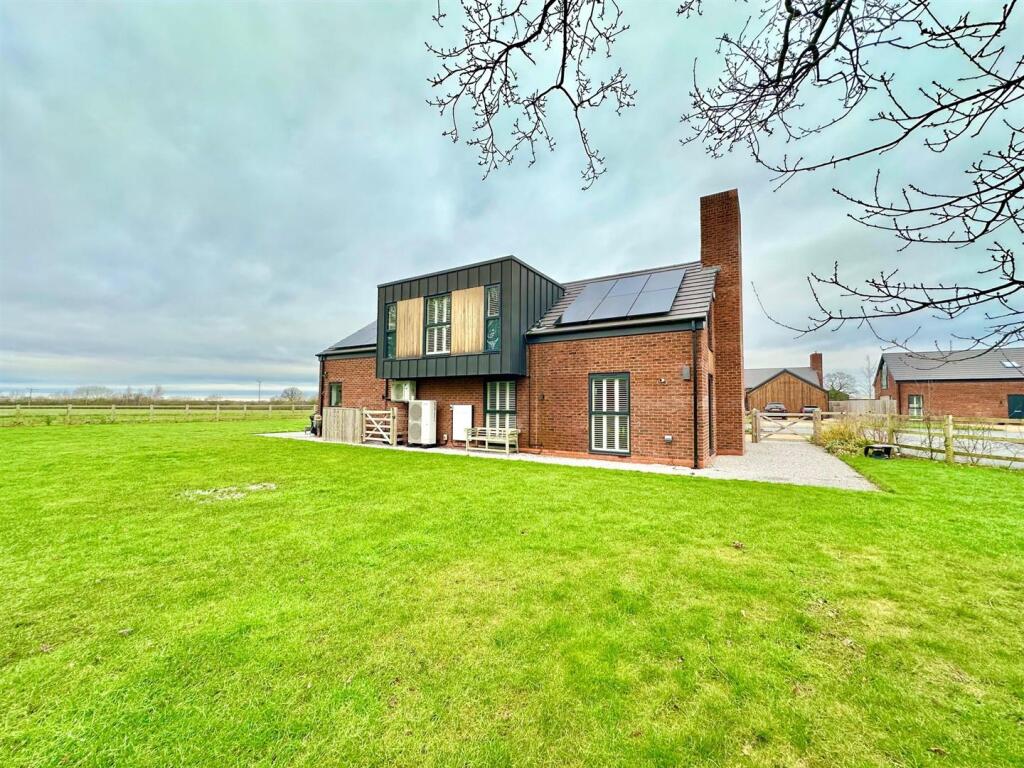 Additional image 47 of Snape Lane, Weston, Cheshire