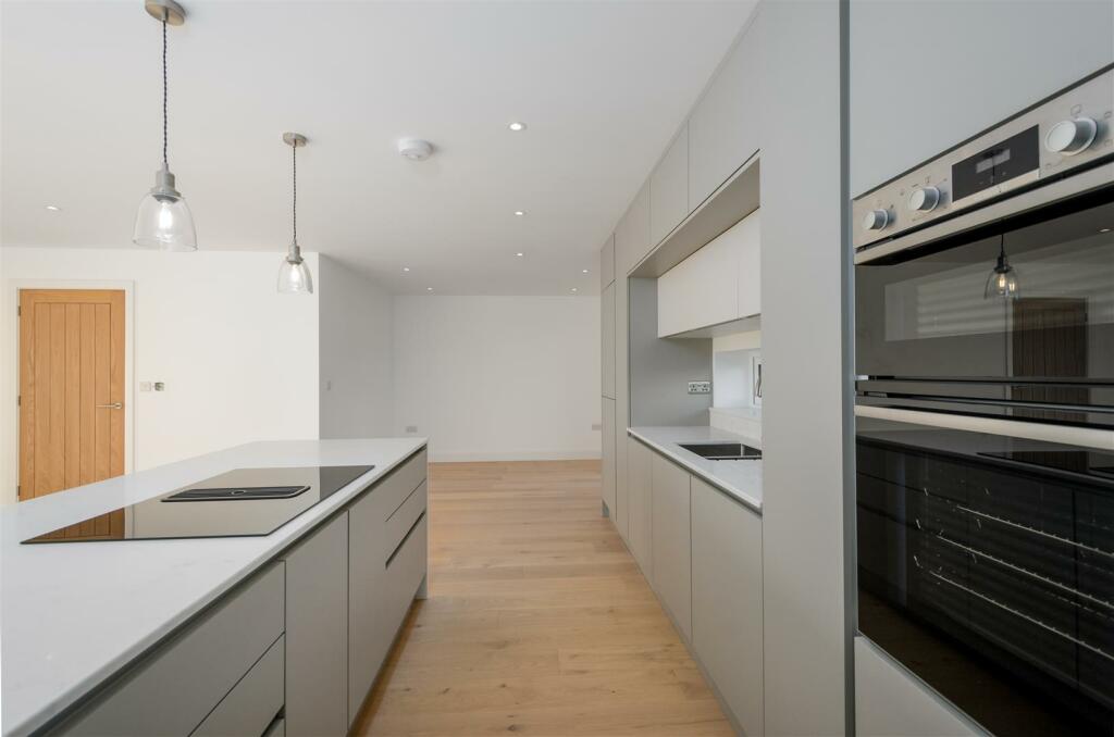 Additional image 9 of Meadow View, Higham Lane, Stoke Golding.