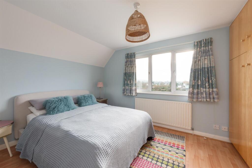 Additional image 14 of Island Wall, Whitstable