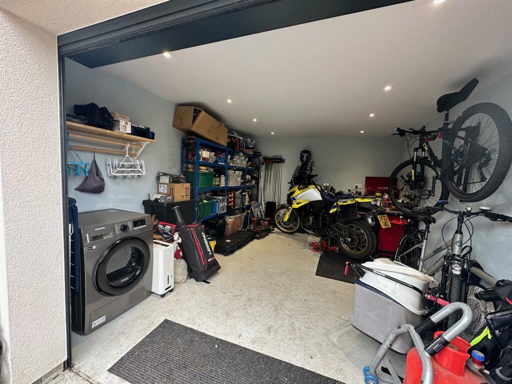 Additional image 27 of Chestnut Avenue, Shavington, Cheshire