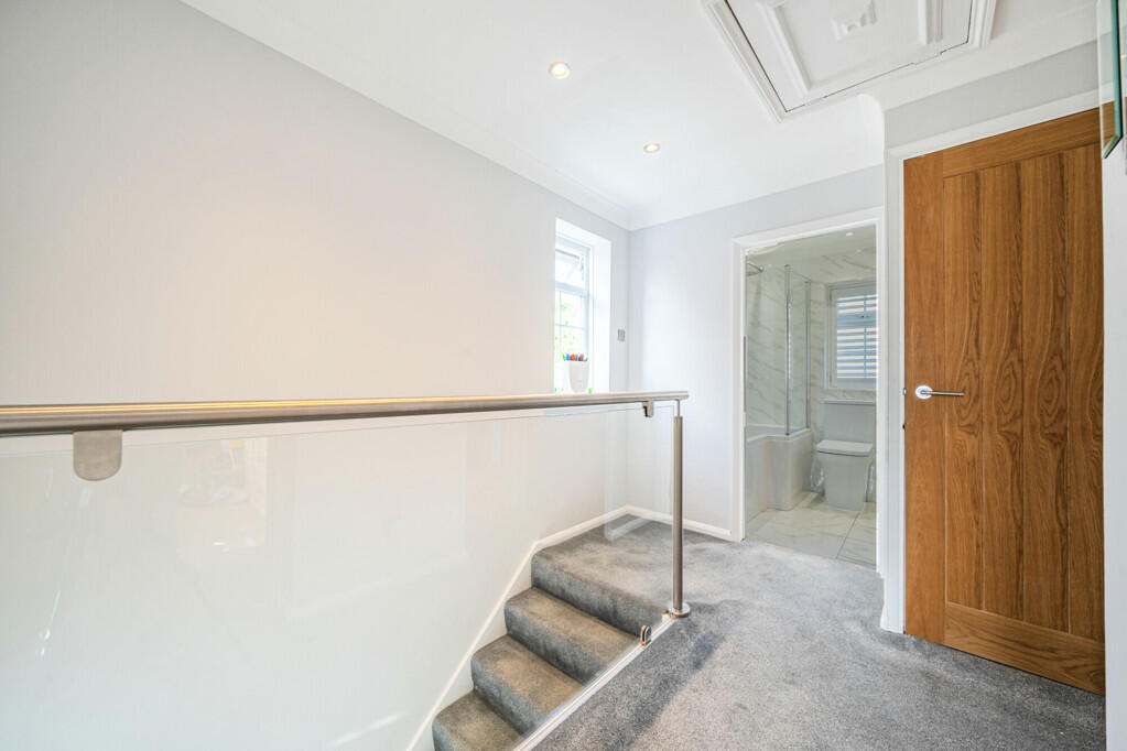 Additional image 13 of Knoll Road, Sidcup