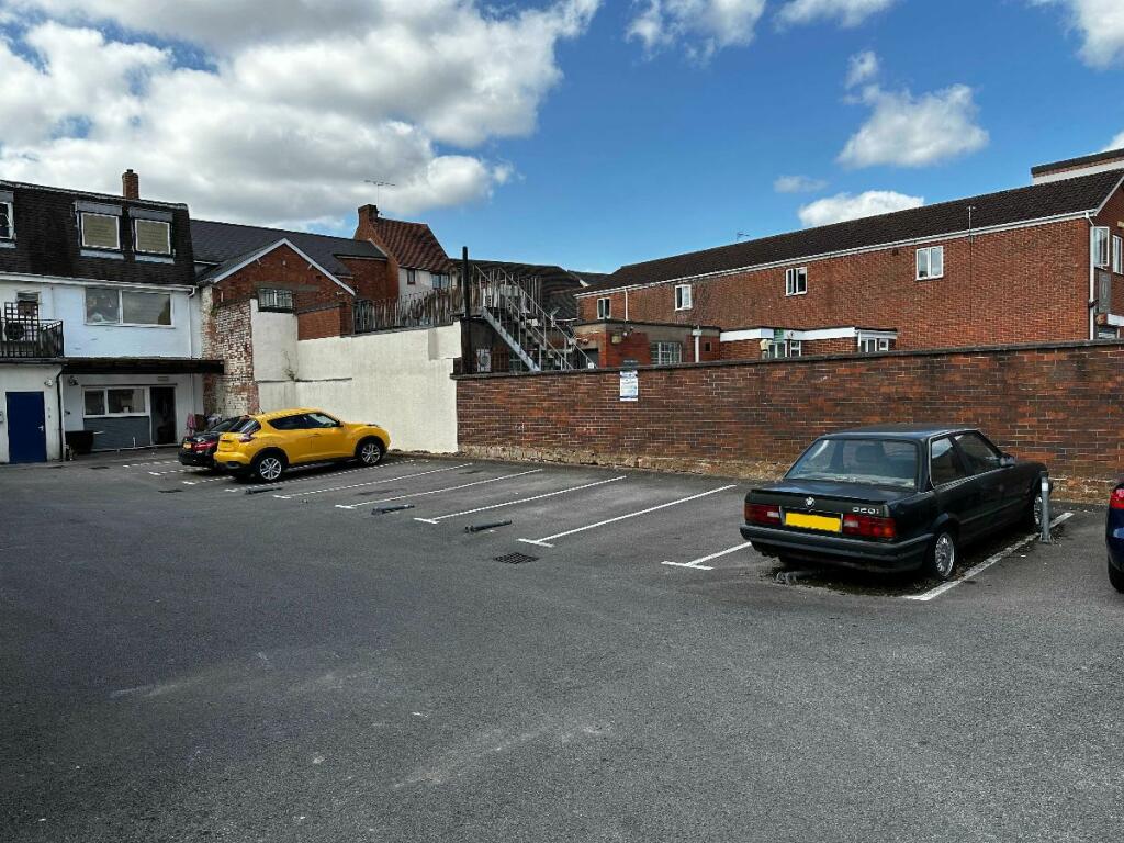 Additional image 10 of Apartment ,  Station Road, Kenilworth