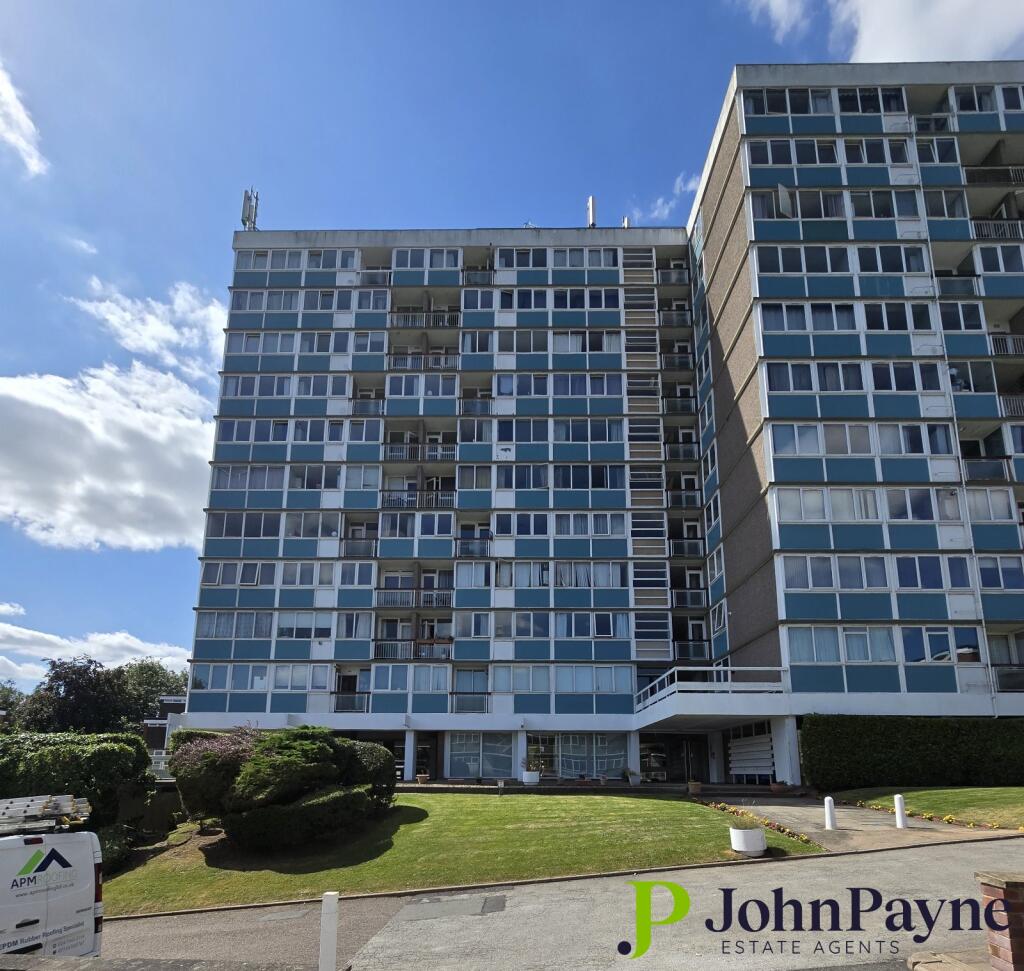 Kenilworth Court, Styvechale, Coventry, CV3