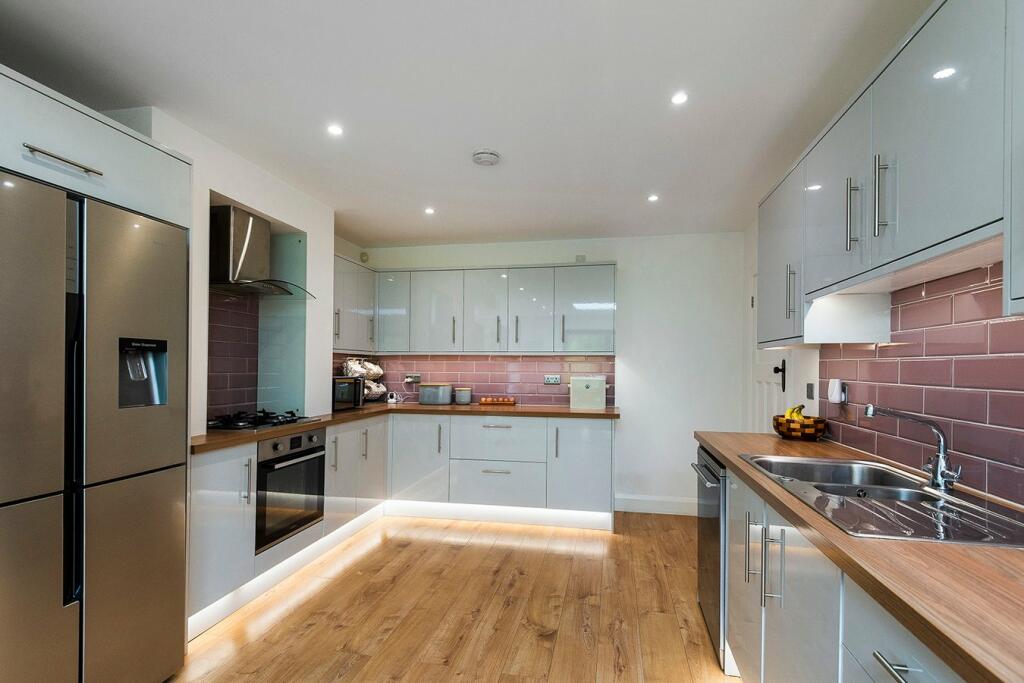 Additional image 2 of Buxton Road, Erith, DA8