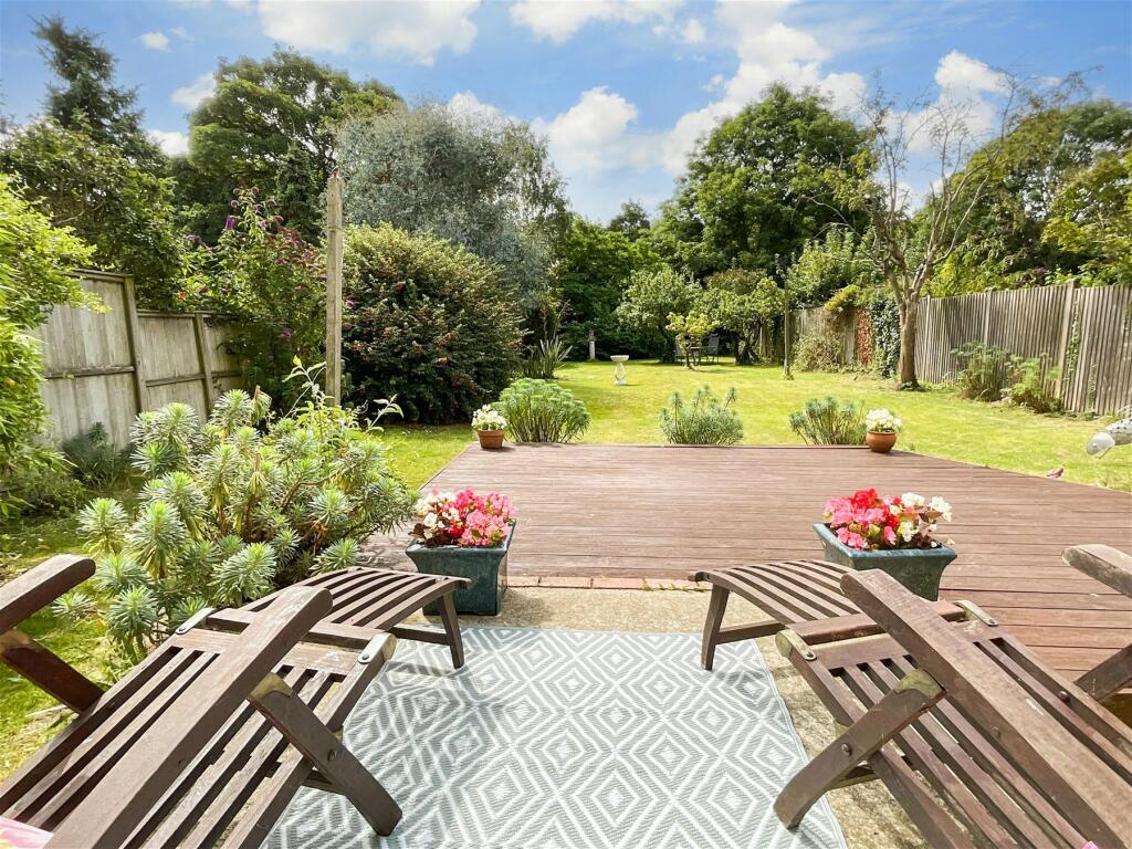 Additional image 9 of Earlsfield Road, Hythe, Kent