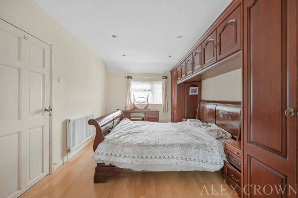 Additional image 8 of Maylands Drive, Sidcup