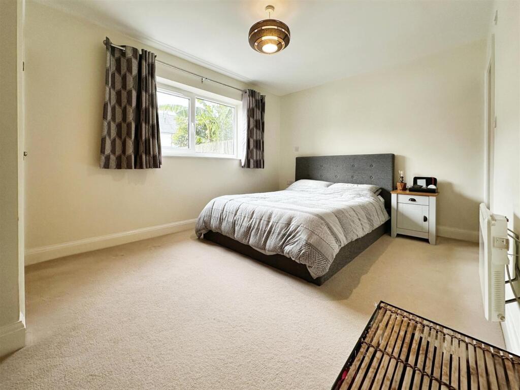 Additional image 23 of Trent Place, Warwick