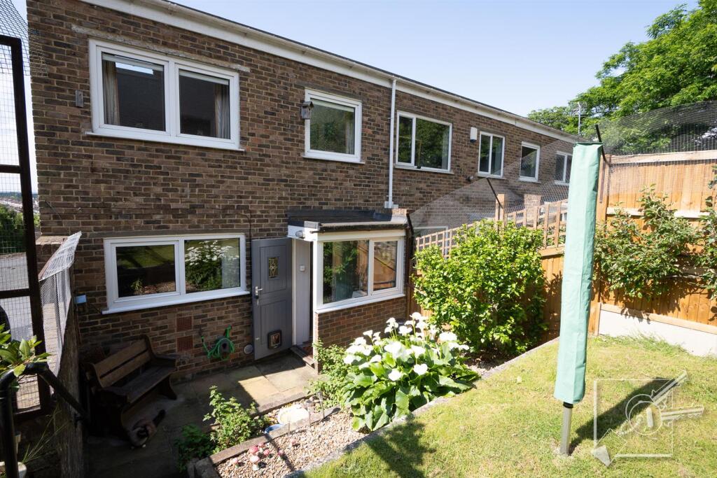 Additional image 33 of Leith Park Road, Gravesend