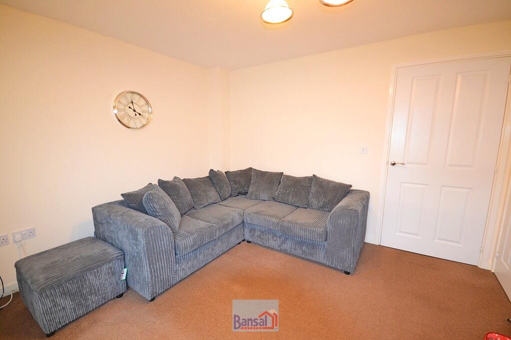 Additional image 4 of Kite Drive, Spirit Quarters, CV2