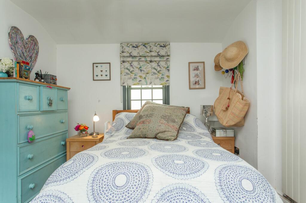 Additional image 36 of Island Wall, Whitstable, CT5