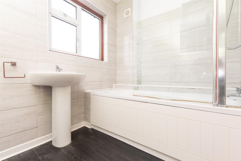 Additional image 5 of Vicarage Lane, Gravesend, Kent